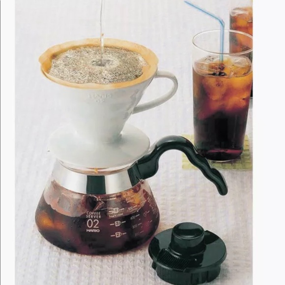 Hario V60 White Ceramic Coffee Brewing Cone Shape Dripper 1-4 Cups From Japan - Picture 1 of 5